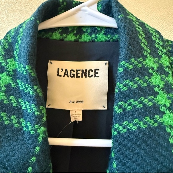 L'AGENCE Brooke Double Breasted Cropped Blazer in Jewel Green Multi Plaid Sz 4 - Picture 2 of 8
